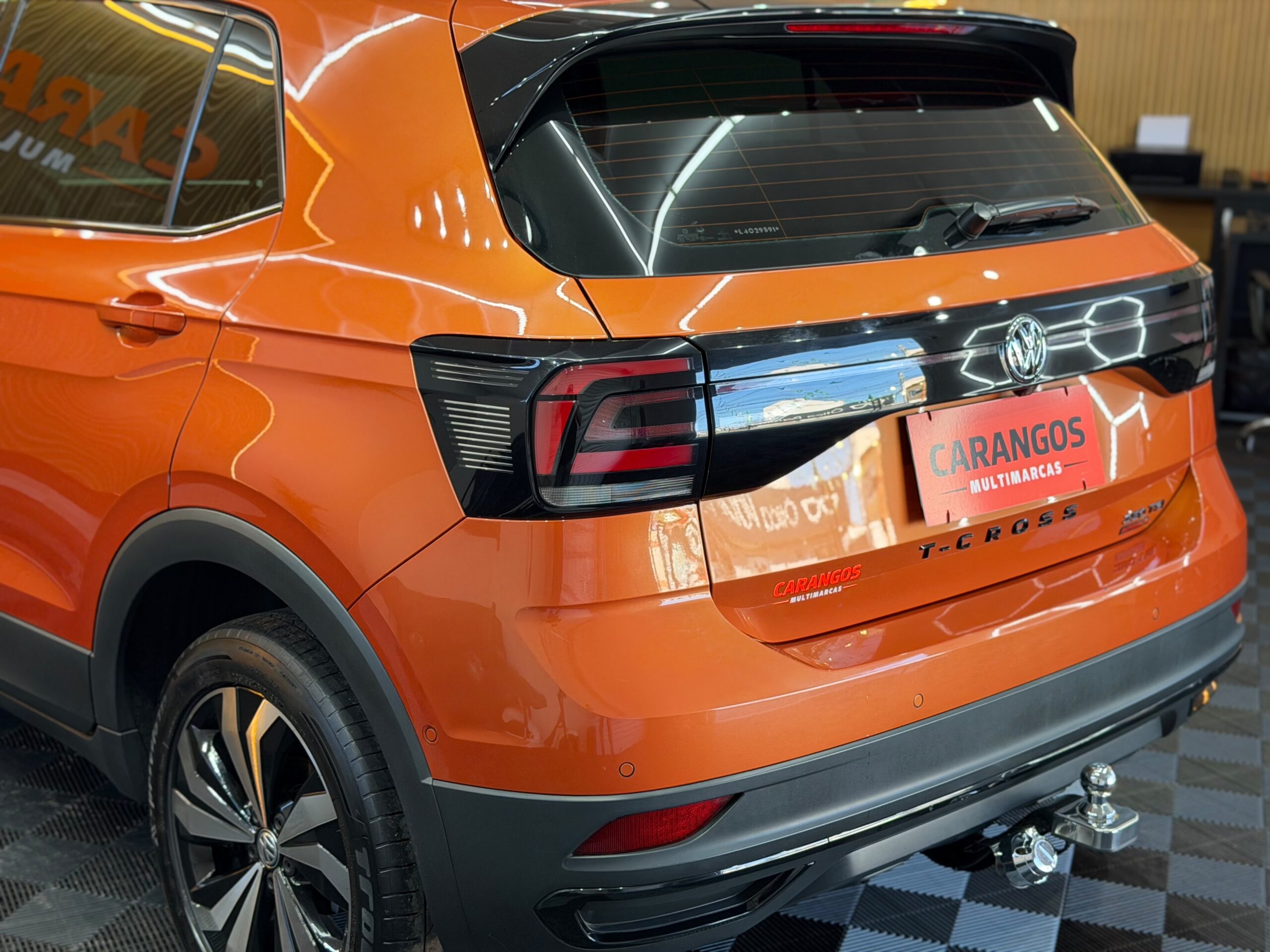 Volkswagen T-CROSS HIGHLINE 250 TSI 2020 Laranja