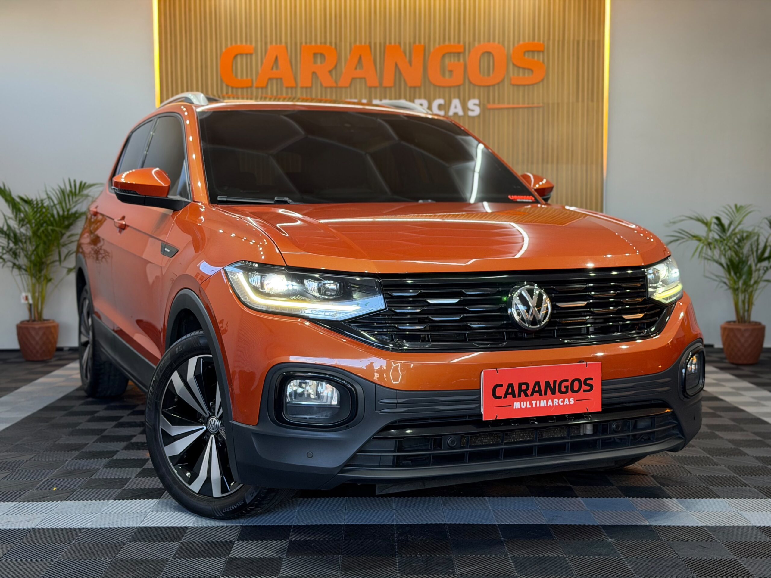 Volkswagen T-CROSS HIGHLINE 250 TSI 2020 Laranja