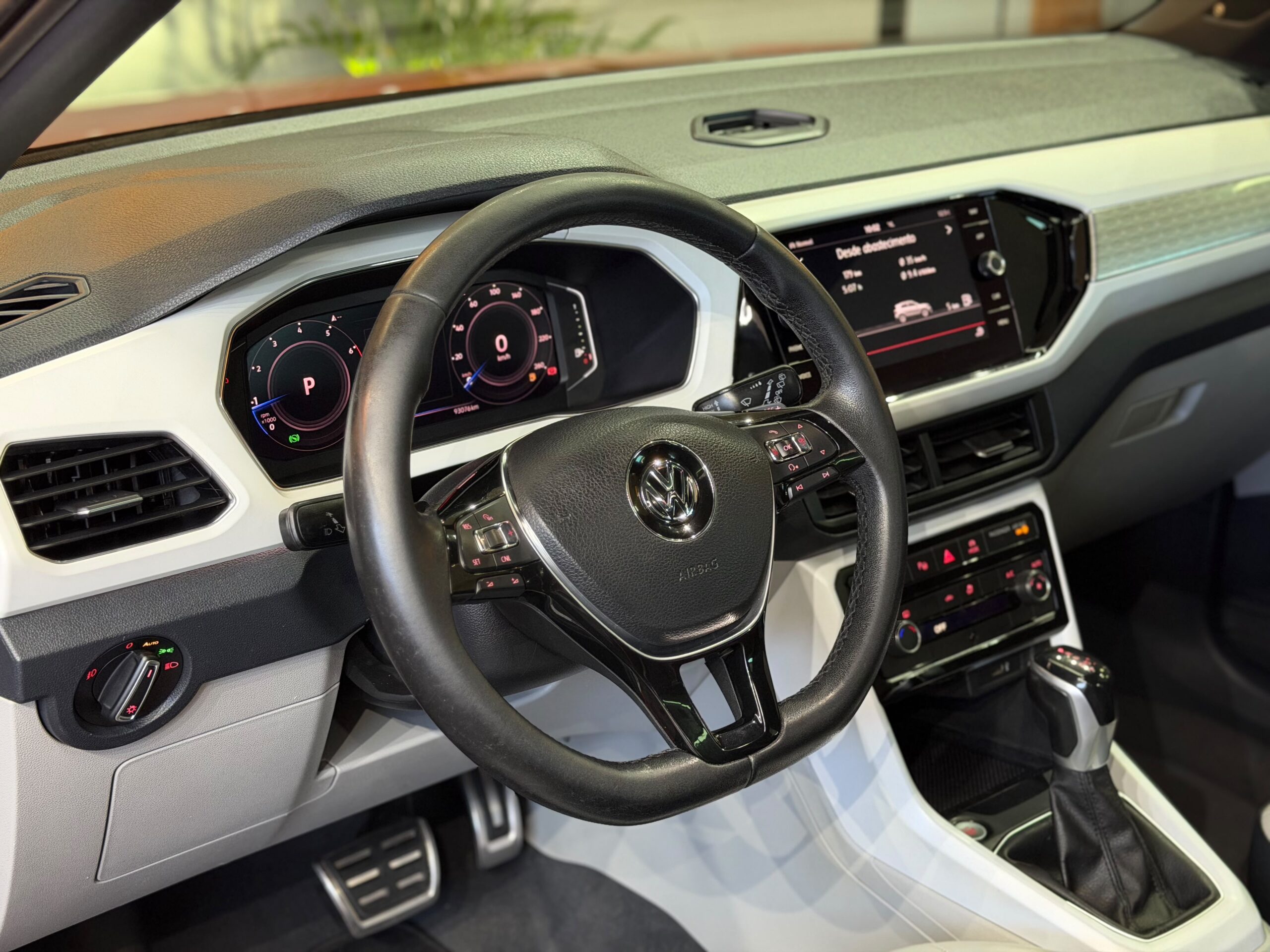 Volkswagen T-CROSS HIGHLINE 250 TSI 2020 Laranja