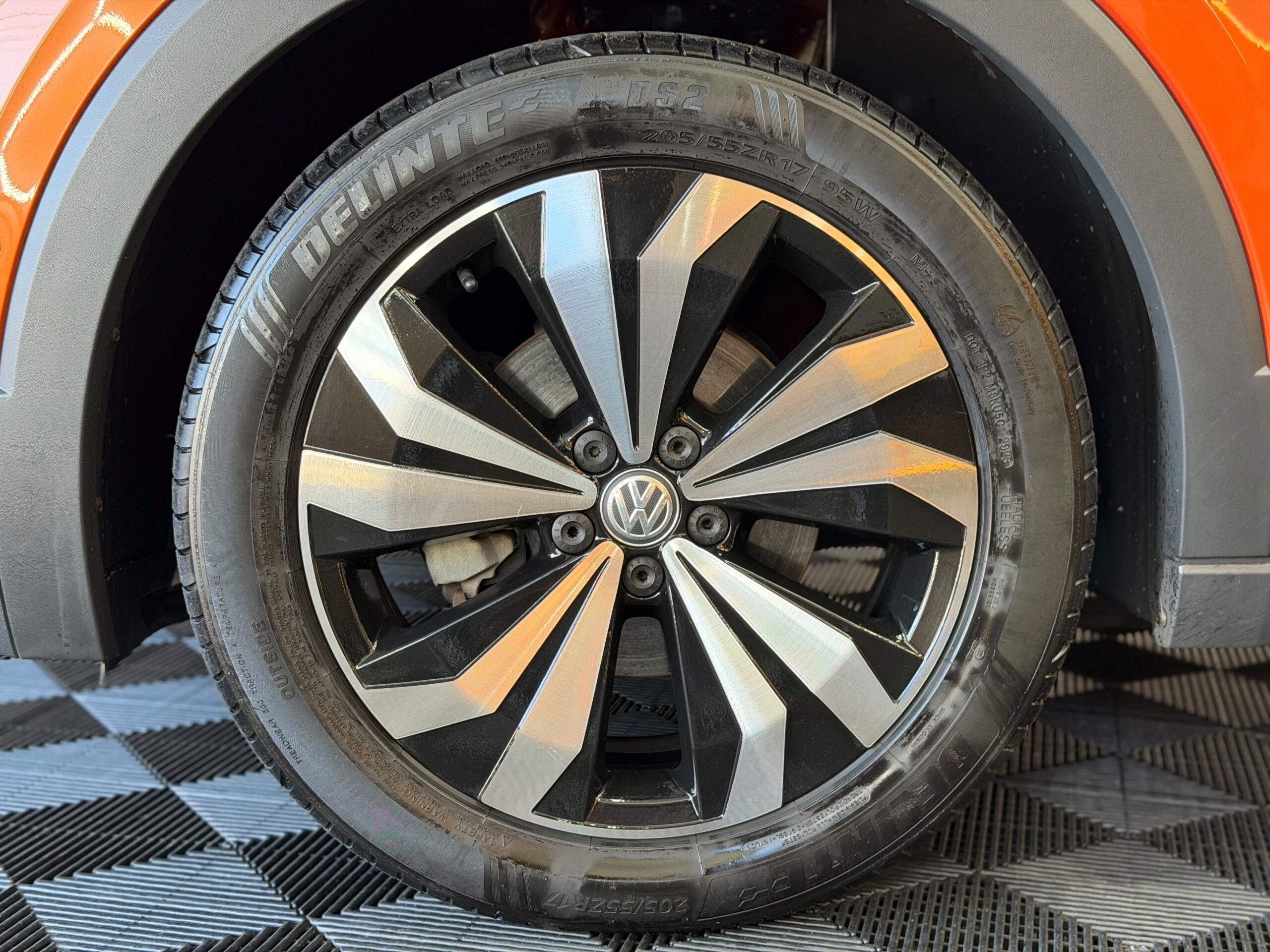 Volkswagen T-CROSS HIGHLINE 250 TSI 2020 Laranja