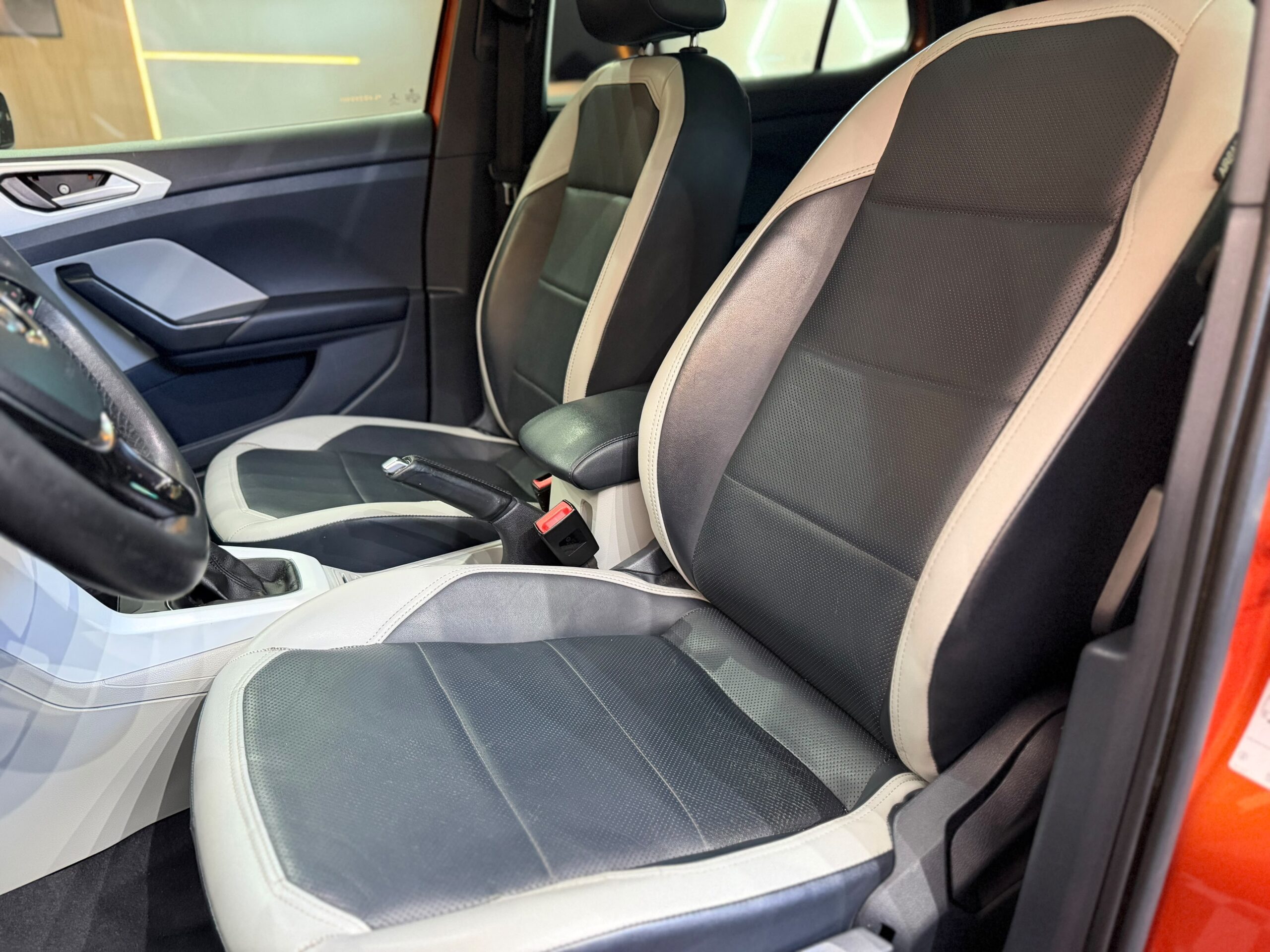 Volkswagen T-CROSS HIGHLINE 250 TSI 2020 Laranja