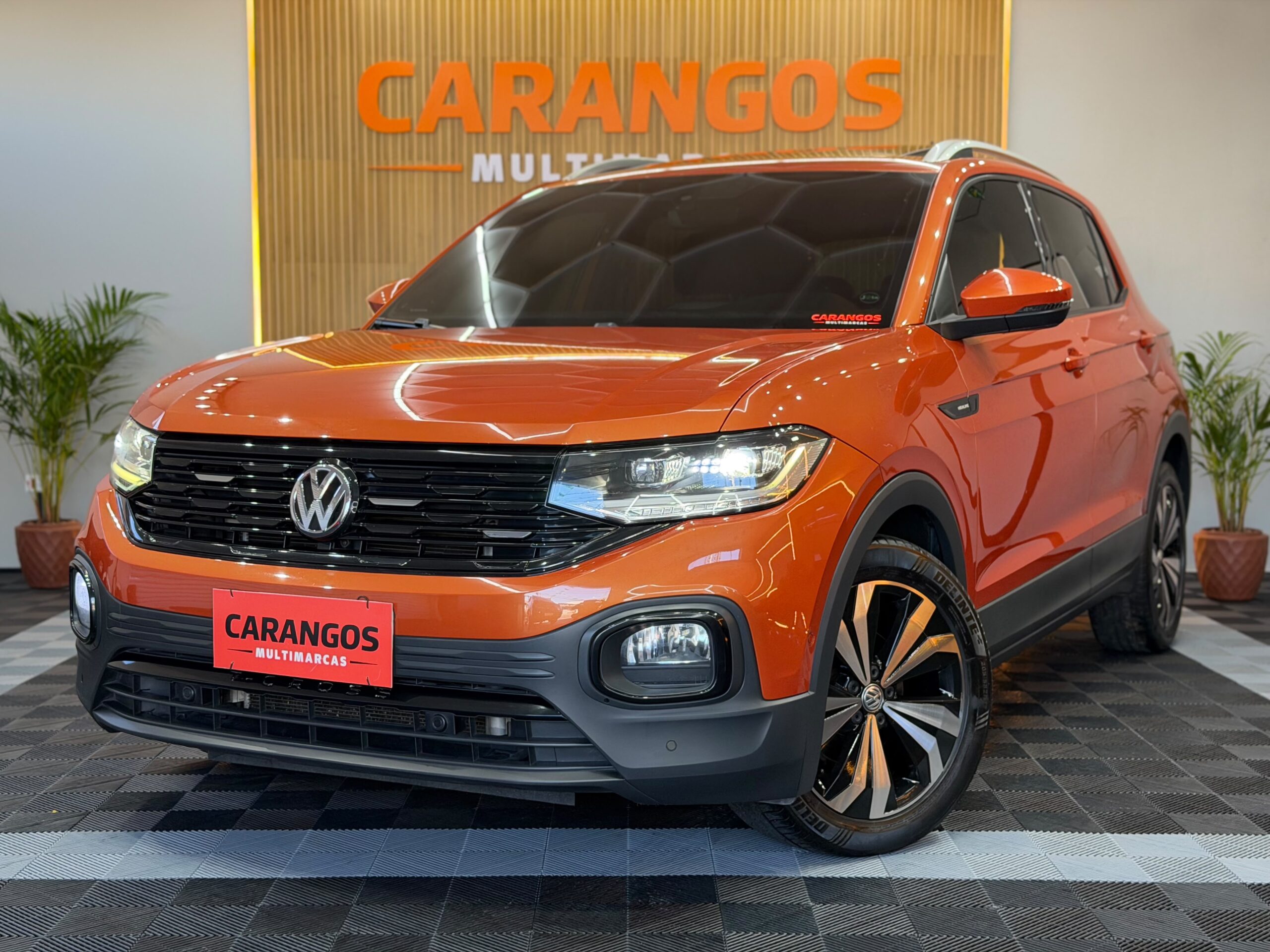 Volkswagen T-CROSS HIGHLINE 250 TSI 2020 Laranja