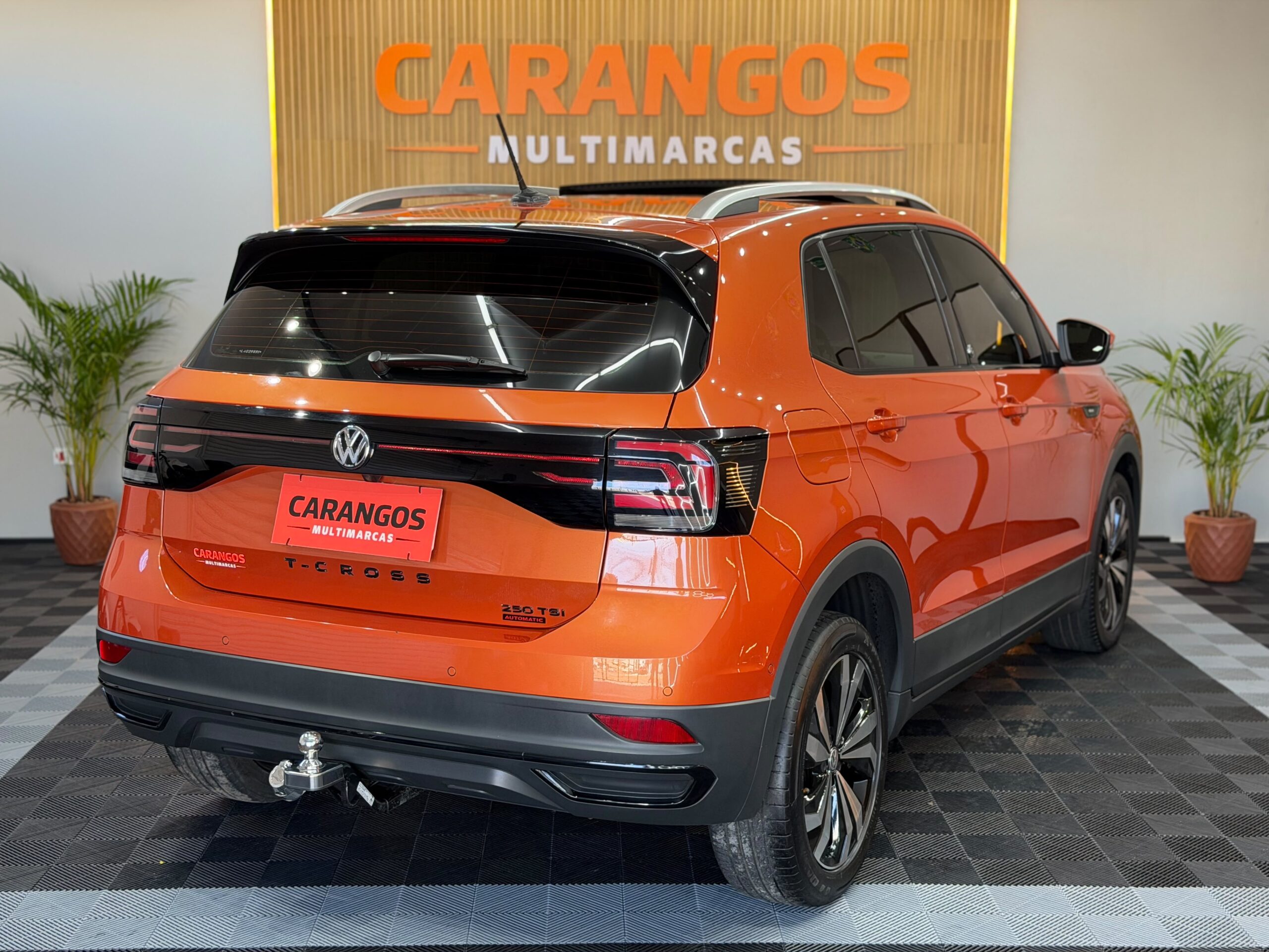 Volkswagen T-CROSS HIGHLINE 250 TSI 2020 Laranja