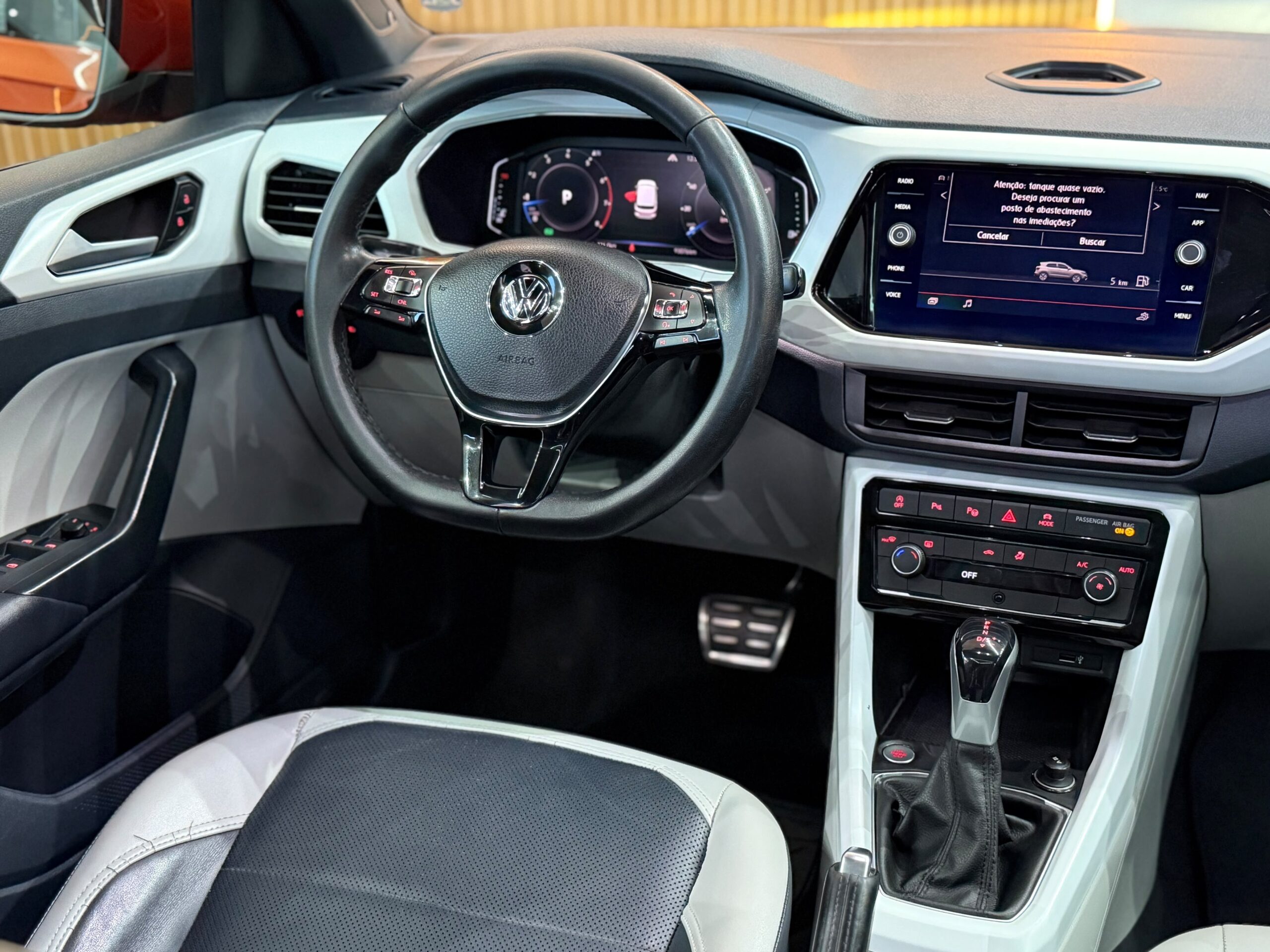 Volkswagen T-CROSS HIGHLINE 250 TSI 2020 Laranja