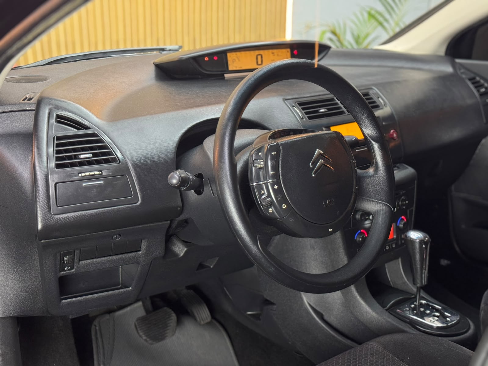 Volante do Citroën C4 Pallas 2011 preto