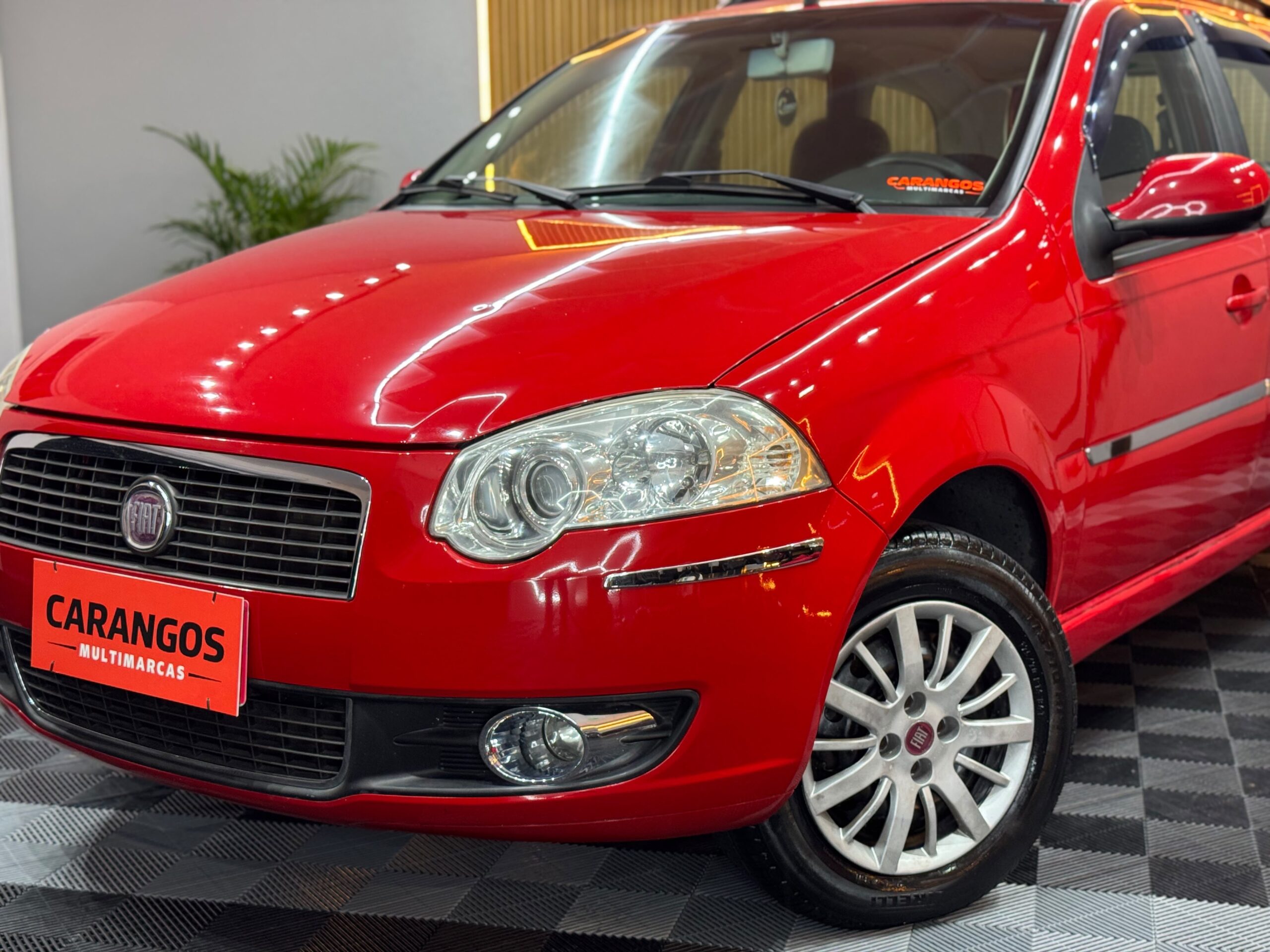 Fiat Palio ATTRACTIVE 2012 Vermelho