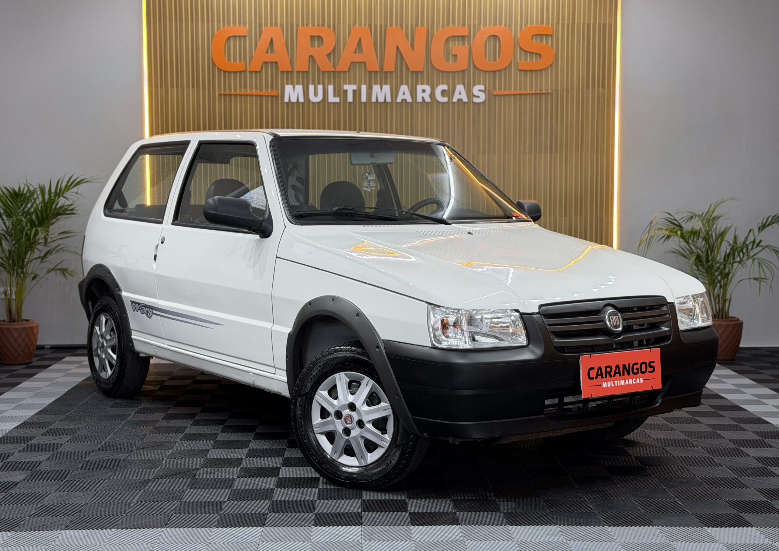 Fiat Uno FIRE 2013 Branco