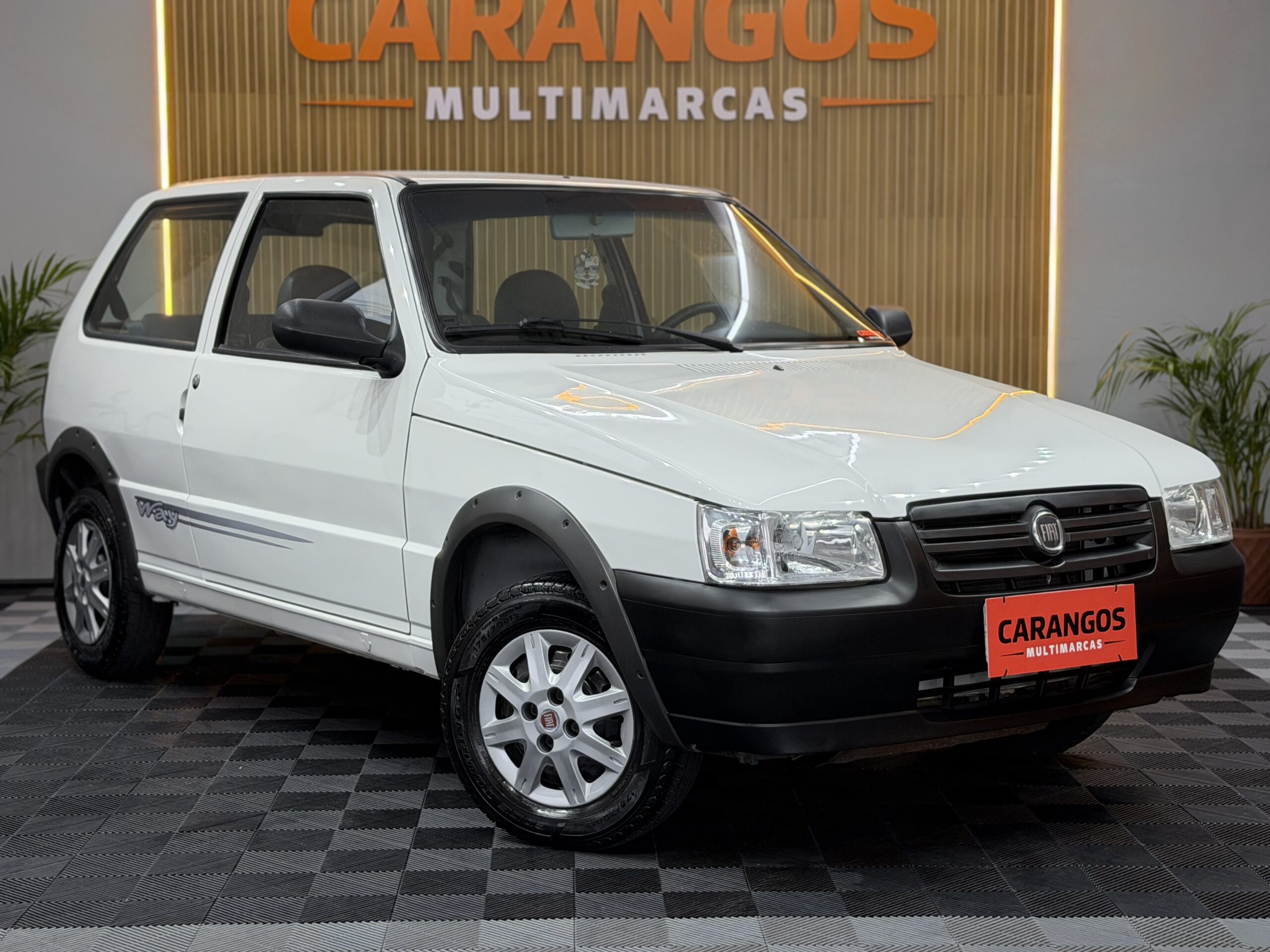 Fiat Uno FIRE 2013 Branco