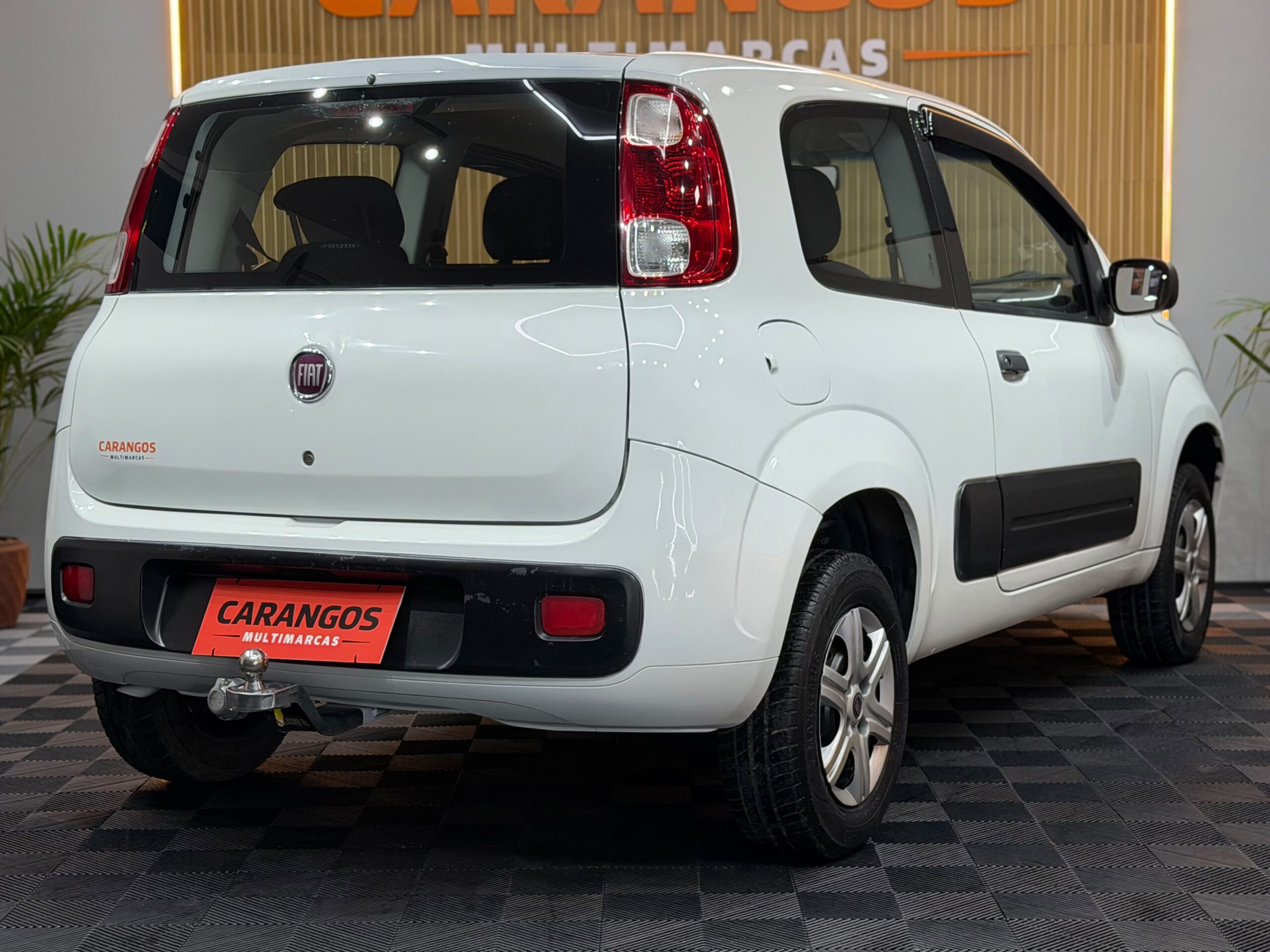 Fiat Uno EVO 2015 Branco