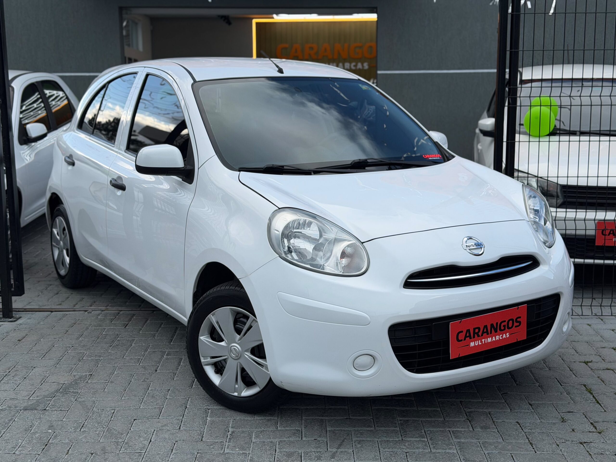 Nissan March S 2013 Branco