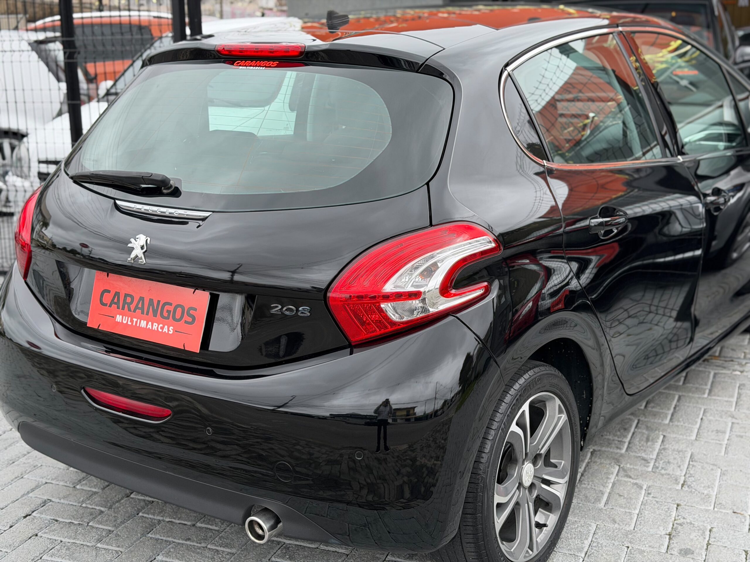 Peugeot 208 GRIFFE 2014 Preto